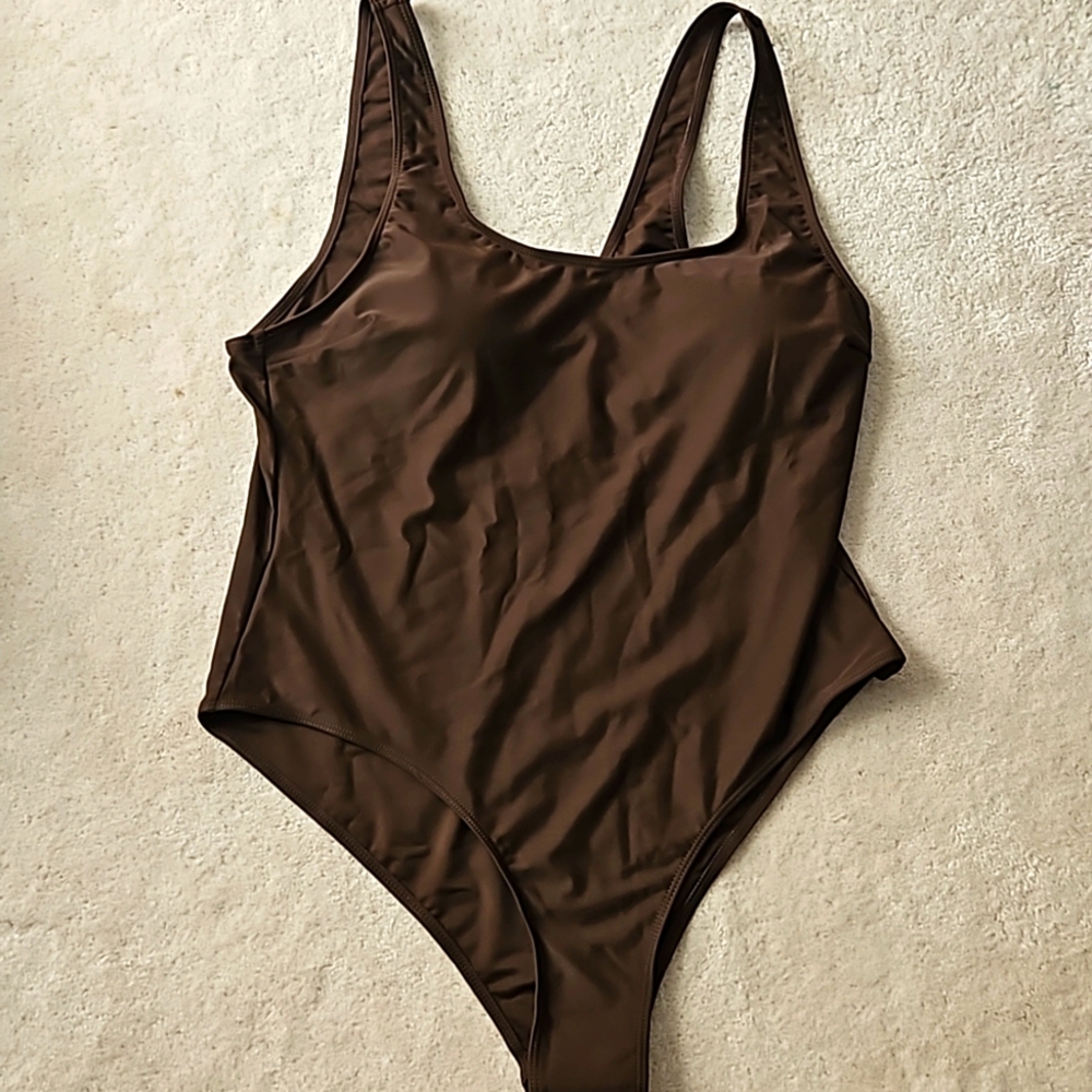 Bathing suit